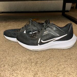 Nike Womens Air Zoom Pegasus 40 DV3854-001 Black Running Shoes Sneakers Size 7